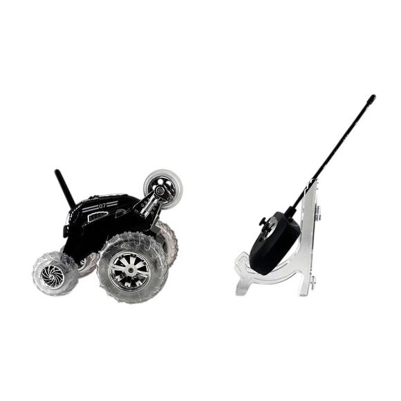 Sharper Image RC Stunt Car w/ Remote – Model 59343A20118 – MerchSource 2020 - Picture 2 of 3